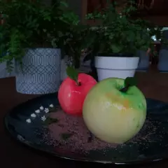 The Apples